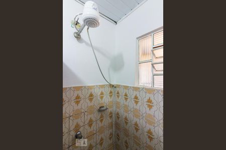 Banheiro de casa para alugar com 1 quarto, 30m² em Chora Menino, São Paulo