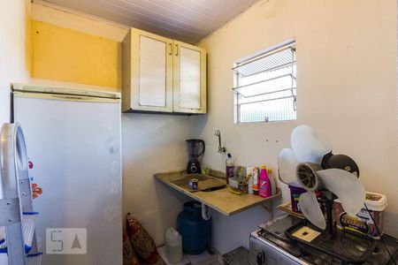 Cozinha de casa para alugar com 1 quarto, 30m² em Chora Menino, São Paulo