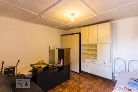 Sala - Quarto de casa para alugar com 1 quarto, 30m² em Chora Menino, São Paulo