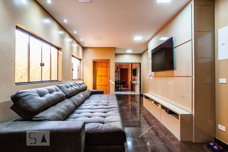 Sala de casa à venda com 3 quartos, 340m² em Vila Linda, Santo André