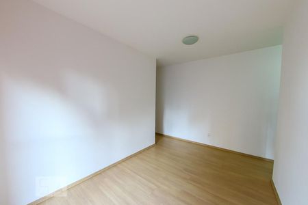 Sala de apartamento para alugar com 2 quartos, 58m² em Jardim Flor da Montanha, Guarulhos
