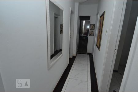 Apartamento à venda com 120m², 3 quartos e sem vagaCorredor