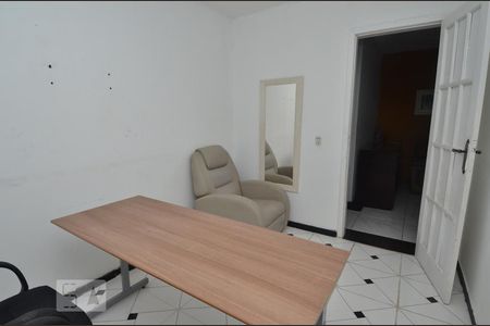 Apartamento à venda com 120m², 3 quartos e sem vagaQuarto