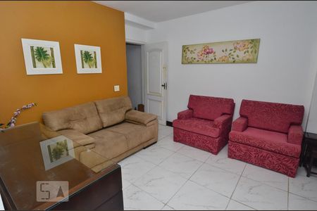 Apartamento à venda com 120m², 3 quartos e sem vagaSala