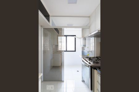 Apartamento à venda com 67m², 2 quartos e 1 vagaÁrea de Serviço