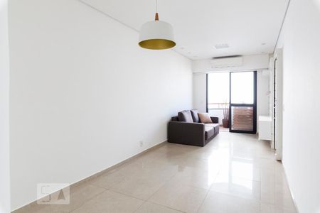 Apartamento à venda com 67m², 2 quartos e 1 vagaSala