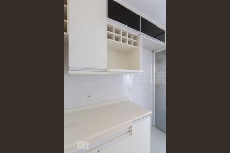 Apartamento à venda com 67m², 2 quartos e 1 vagaCozinha