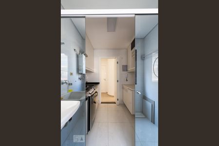 Apartamento à venda com 67m², 2 quartos e 1 vagaÁrea de Serviço