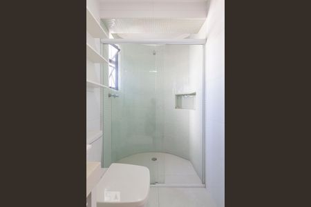 Apartamento à venda com 67m², 2 quartos e 1 vagaBanheiro da Suíte 2