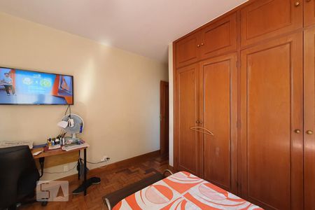 Apartamento à venda com 200m², 3 quartos e 3 vagas Apartamento à venda com 200m², 3 quartos e 3 vagasQuarto 3