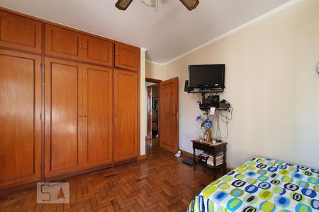 Quarto 2 de apartamento à venda com 3 quartos, 200m² em Aclimação, São Paulo