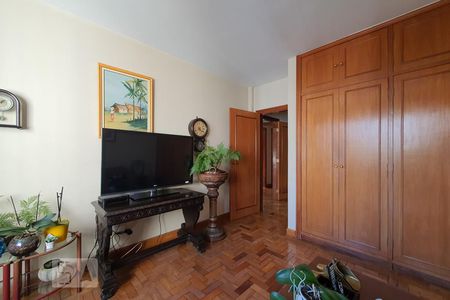 Quarto 1 de apartamento à venda com 3 quartos, 200m² em Aclimação, São Paulo