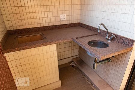 Apartamento à venda com 207m², 4 quartos e 4 vagasPia
