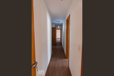 Apartamento à venda com 207m², 4 quartos e 4 vagasCorredor