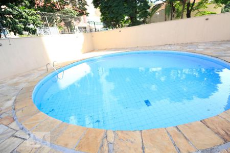 Apartamento à venda com 34m², 1 quarto e 1 vagaPiscina