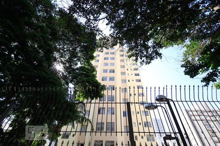 Apartamento à venda com 34m², 1 quarto e 1 vagaFachada do Prédio