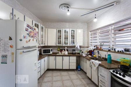 Casa à venda com 400m², 2 quartos e 5 vagasCozinha