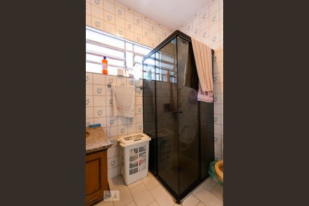 Casa à venda com 400m², 2 quartos e 5 vagasBanheiro