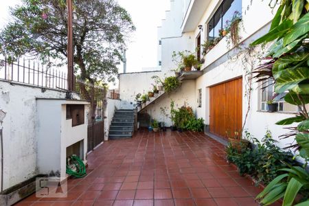 Casa à venda com 400m², 2 quartos e 5 vagasGaragem