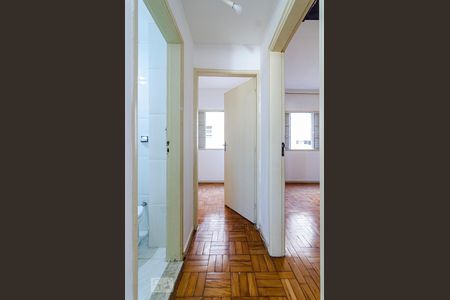 Apartamento à venda com 64m², 2 quartos e 1 vagaCorredor