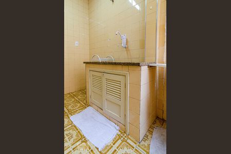 Apartamento à venda com 64m², 2 quartos e 1 vagaCozinha