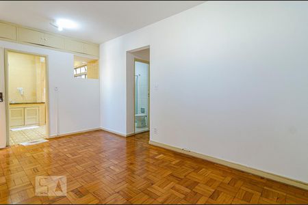 Apartamento à venda com 64m², 2 quartos e 1 vagaSala