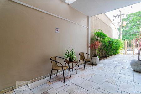 Apartamento à venda com 64m², 2 quartos e 1 vagaÁrea comum