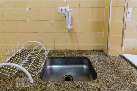 Apartamento à venda com 64m², 2 quartos e 1 vagaCozinha