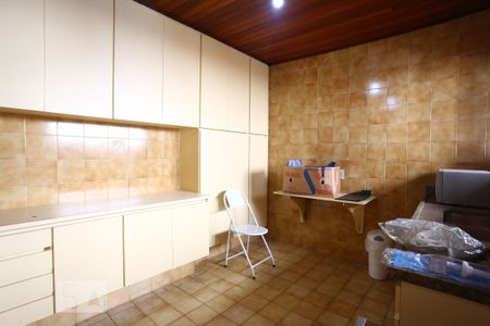 Casa de condomínio para alugar com 325m², 3 quartos e 5 vagasCozinha
