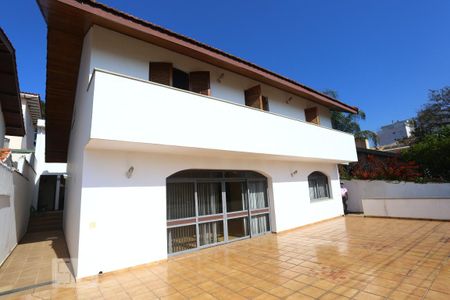 Casa de condomínio para alugar com 325m², 3 quartos e 5 vagasÁrea Externa