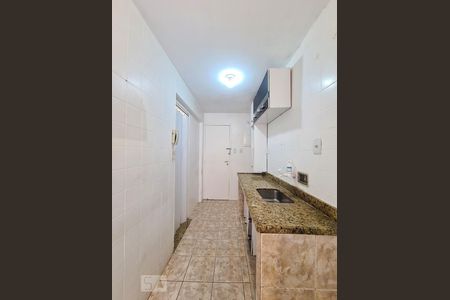 Apartamento à venda com 55m², 2 quartos e 1 vagaCozinha