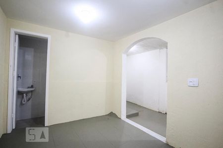 Casa de condomínio à venda com 267m², 3 quartos e 2 vagasCasa do caseiro
