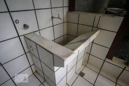 Casa de condomínio à venda com 267m², 3 quartos e 2 vagasLavanderia