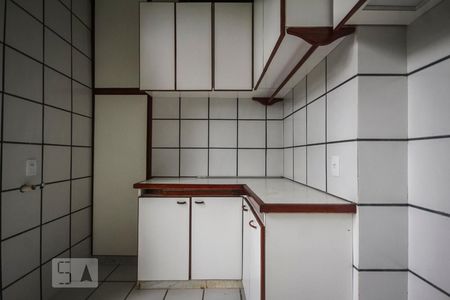 Casa de condomínio à venda com 267m², 3 quartos e 2 vagasLavanderia