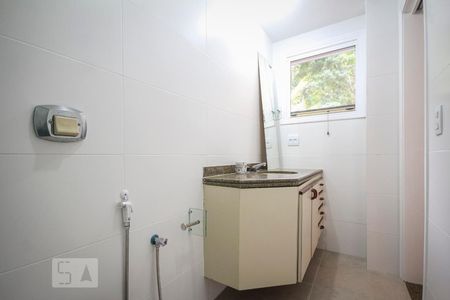 Casa de condomínio à venda com 267m², 3 quartos e 2 vagasBanheiro da Suíte