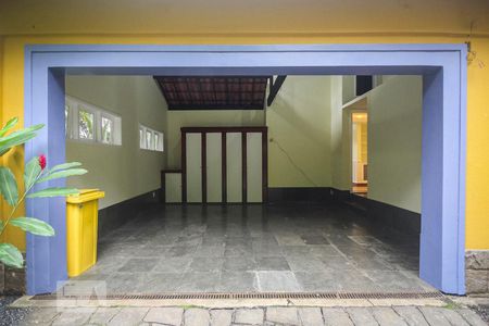 Casa de condomínio à venda com 267m², 3 quartos e 2 vagasGaragem