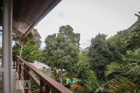 Casa de condomínio à venda com 267m², 3 quartos e 2 vagasVaranda do Quarto 2