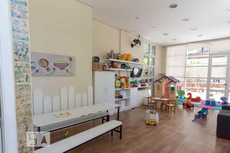 Apartamento à venda com 185m², 3 quartos e 3 vagas Apartamento à venda com 185m², 3 quartos e 3 vagasBrinquedoteca