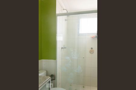 Apartamento à venda com 185m², 3 quartos e 3 vagas Apartamento à venda com 185m², 3 quartos e 3 vagasBanheiro Suíte 2