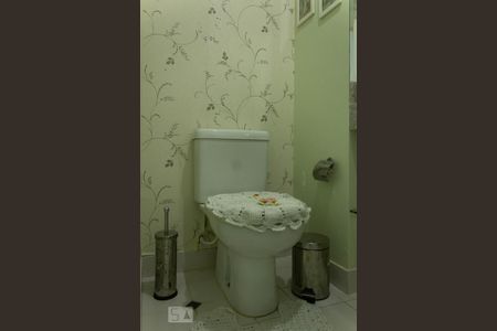 Apartamento à venda com 185m², 3 quartos e 3 vagas Apartamento à venda com 185m², 3 quartos e 3 vagasLavabo