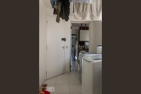 Apartamento à venda com 185m², 3 quartos e 3 vagas Apartamento à venda com 185m², 3 quartos e 3 vagasÁrea de Serviço