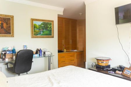 Apartamento à venda com 185m², 3 quartos e 3 vagas Apartamento à venda com 185m², 3 quartos e 3 vagasSuíte 1