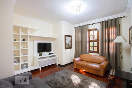 Sala de TV de casa à venda com 3 quartos, 350m² em Vila Congonhas, São Paulo