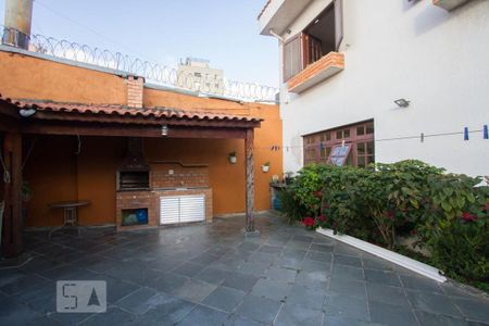 Casa à venda com 350m², 3 quartos e 3 vagasQuintal