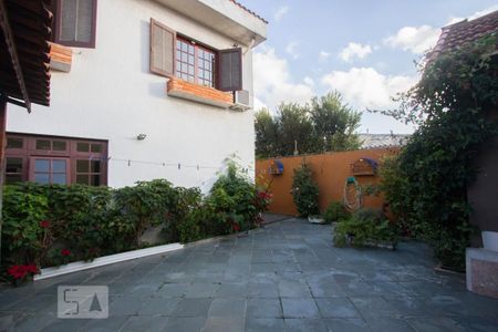 Casa à venda com 350m², 3 quartos e 3 vagasQuintal