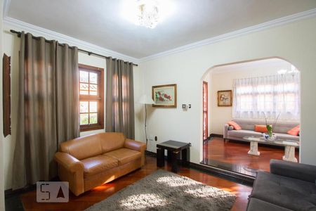 Sala de TV de casa à venda com 3 quartos, 350m² em Vila Congonhas, São Paulo