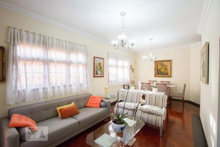 Sala de Estar de casa à venda com 3 quartos, 350m² em Vila Congonhas, São Paulo