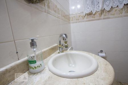 Casa à venda com 350m², 3 quartos e 3 vagasDetalhe Lavabo