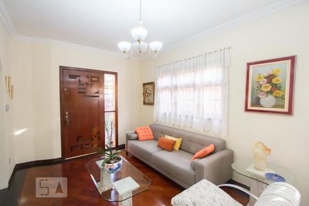 Sala de Estar de casa à venda com 3 quartos, 350m² em Vila Congonhas, São Paulo
