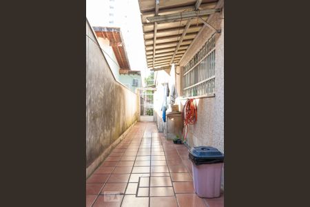 Casa à venda com 230m², 3 quartos e 3 vagas Casa à venda com 230m², 3 quartos e 3 vagasQuintal